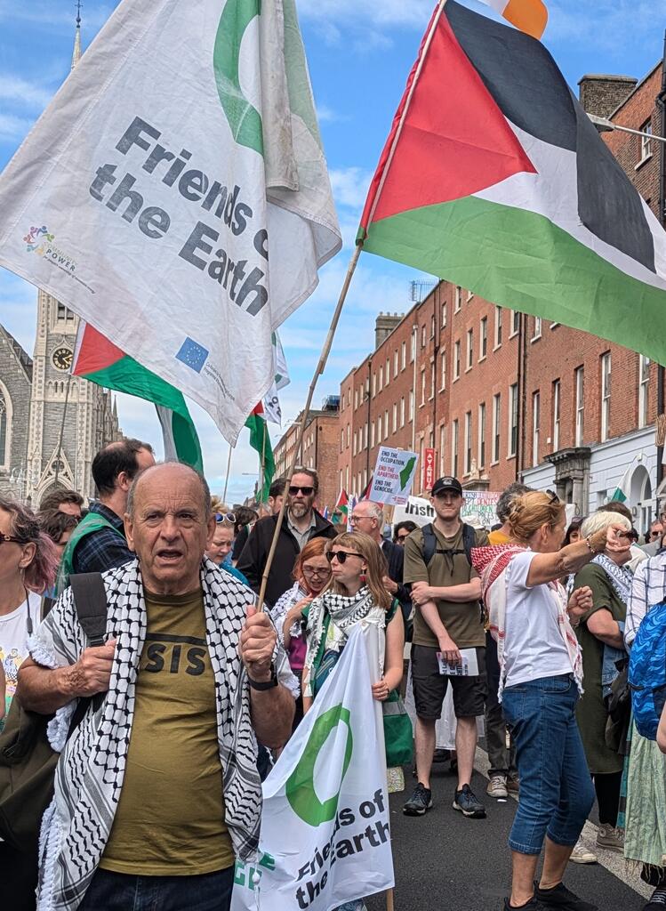 Gordon at Palestine march_crop2