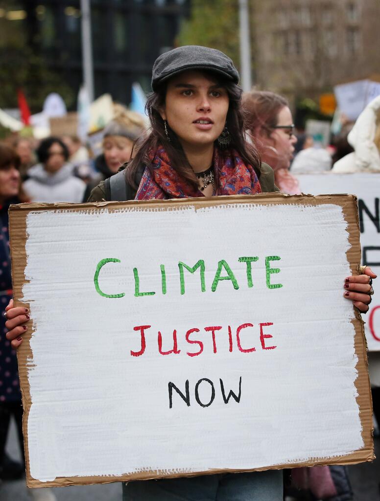 NO FEE 5 Stop Climate Chaos march